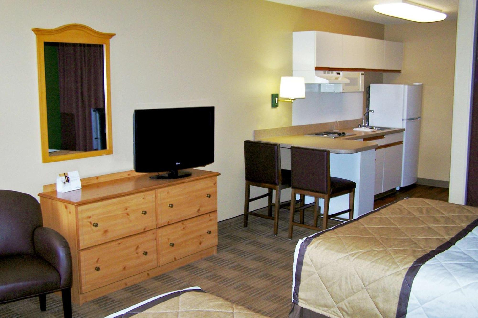 Beachwood Extended Suites Orange Exteriör bild