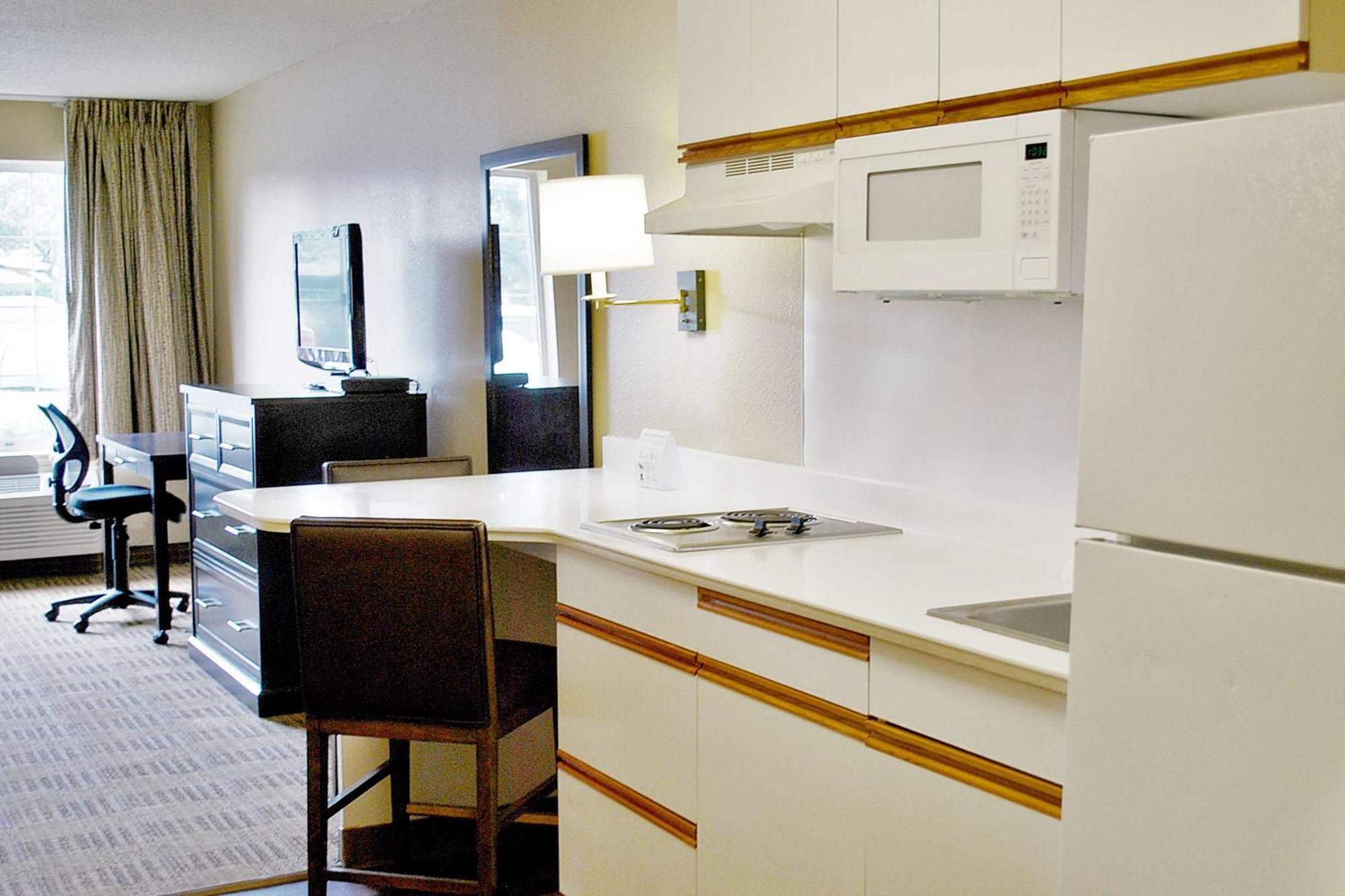 Beachwood Extended Suites Orange Exteriör bild