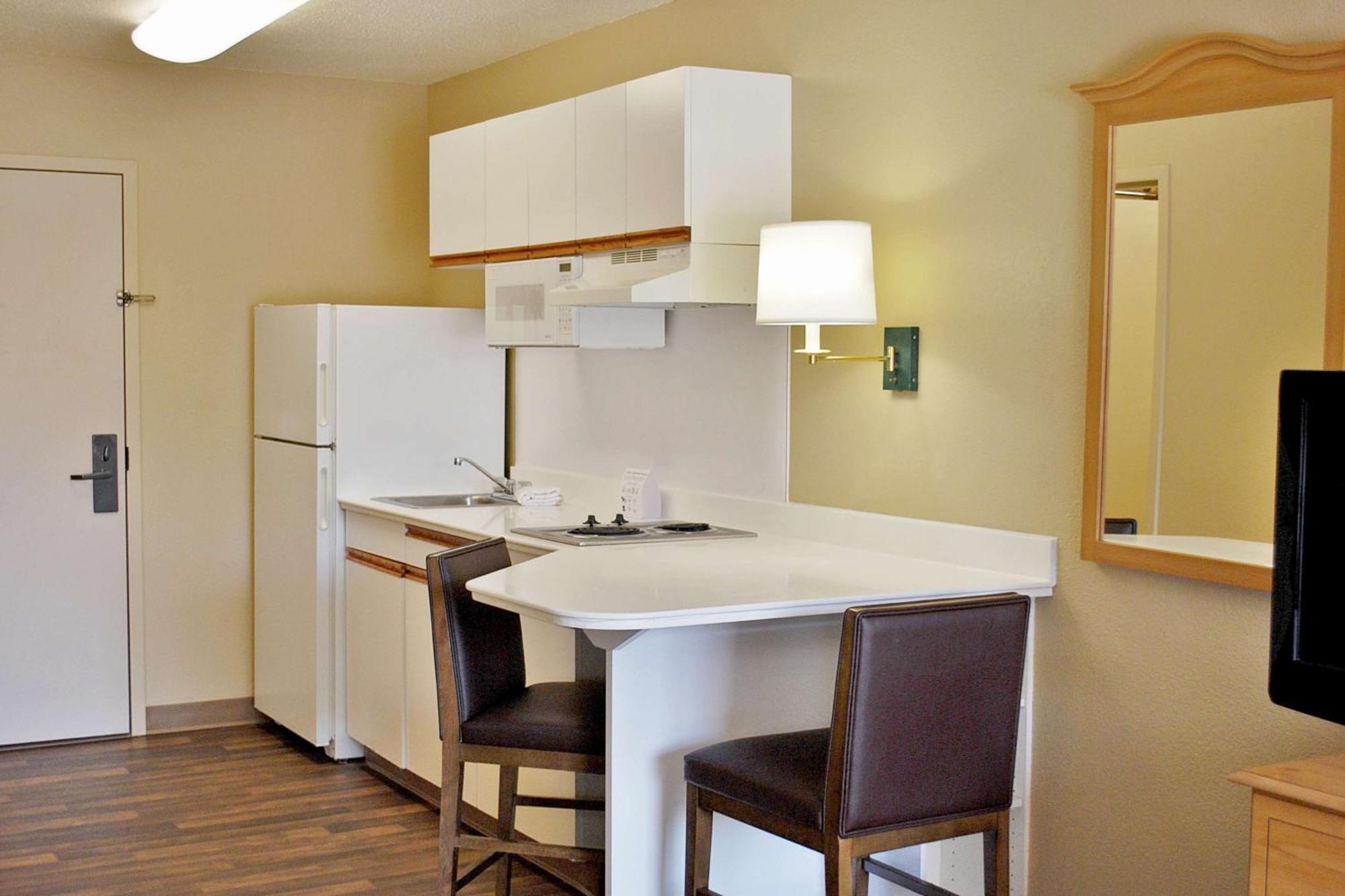 Beachwood Extended Suites Orange Exteriör bild